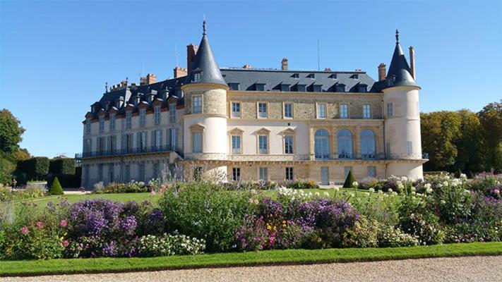Le Studio Cosy D'Angelique Et David Avec Parking Rambouillet Eksteriør bilde