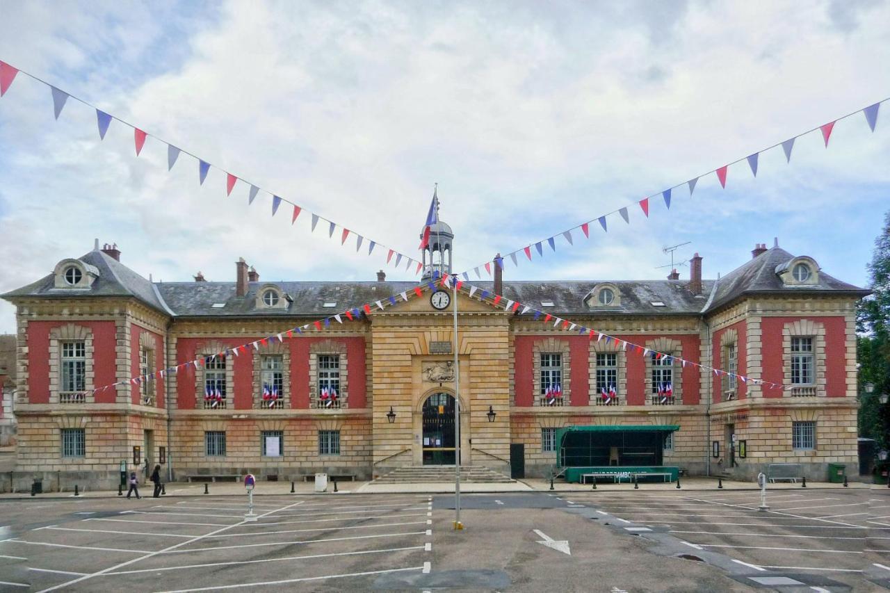 Le Studio Cosy D'Angelique Et David Avec Parking Rambouillet Eksteriør bilde